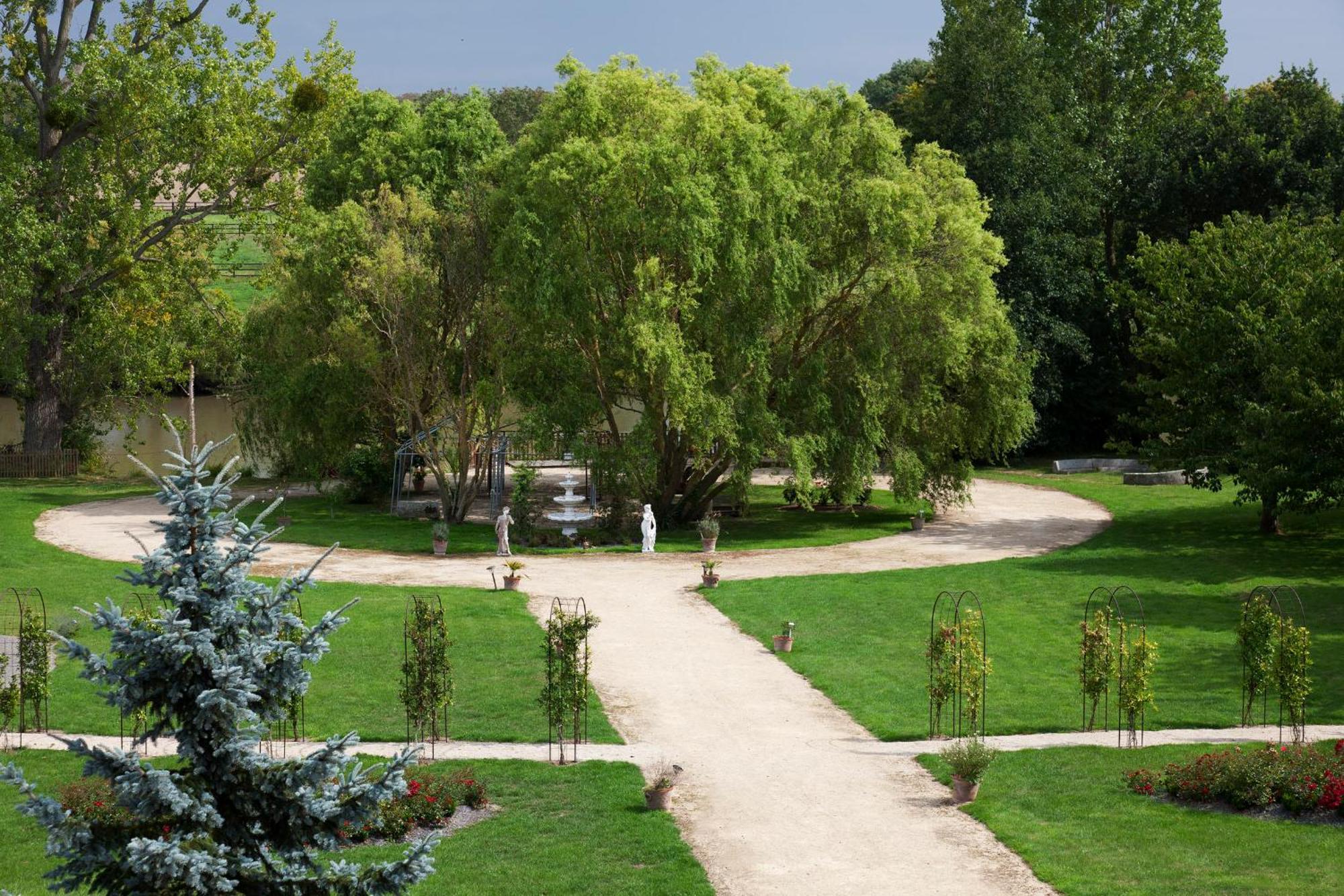 Chateau Hotel Du Colombier Сен Мало Екстериор снимка