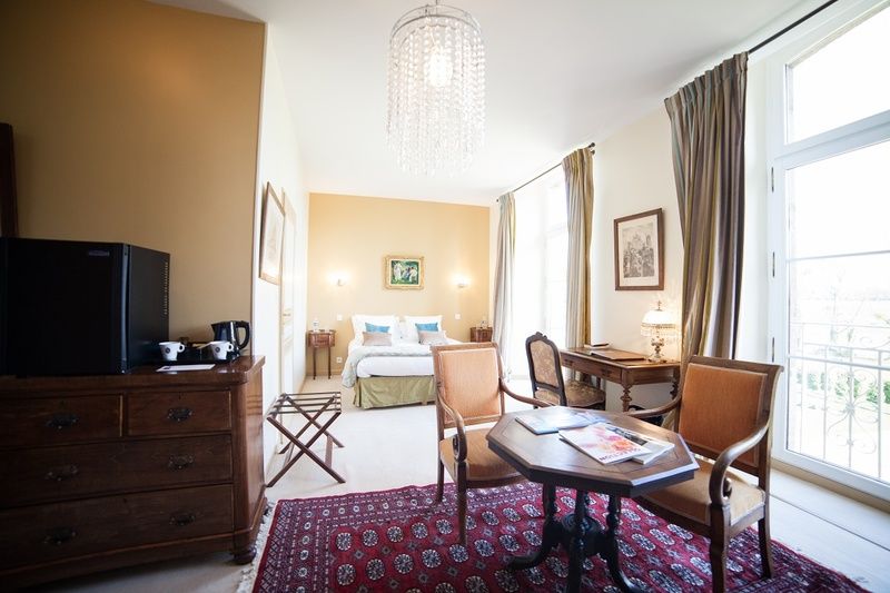 Chateau Hotel Du Colombier Сен Мало Екстериор снимка